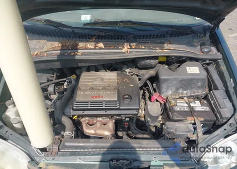 2002 Toyota Sienna Xle from USA, damaged, VIN 4T3ZF13C22U422237